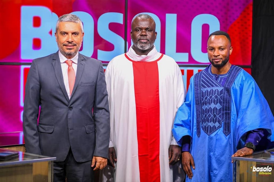 Fabrice Boneyi : À la tête de BOSOLO NA POLITIK, il décrypte et influence l'écosystème politique